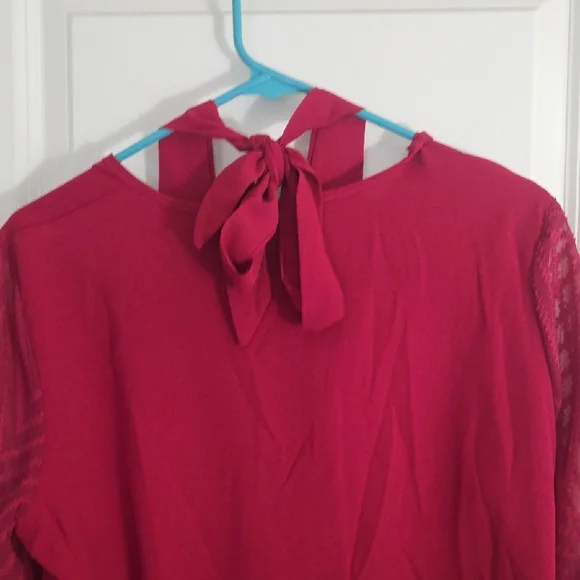 SHEIN Red Blouse with Tie Detail - Picture 4 of 4